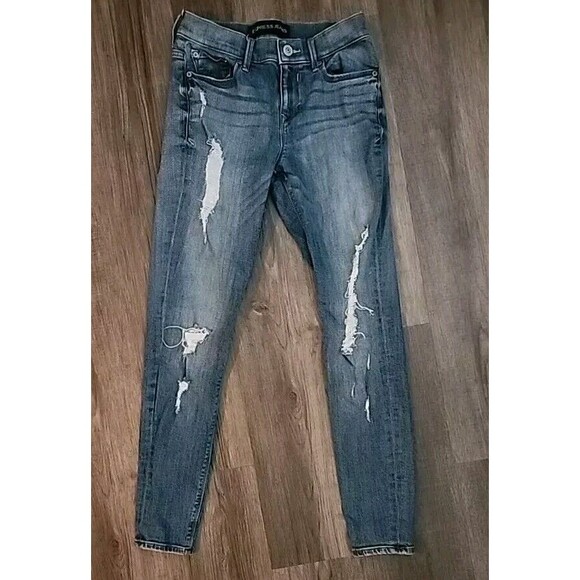 Express Jeans Womens Size 2R Distressed Skinny Medium Wash  Blue Denim - Picture 1 of 7